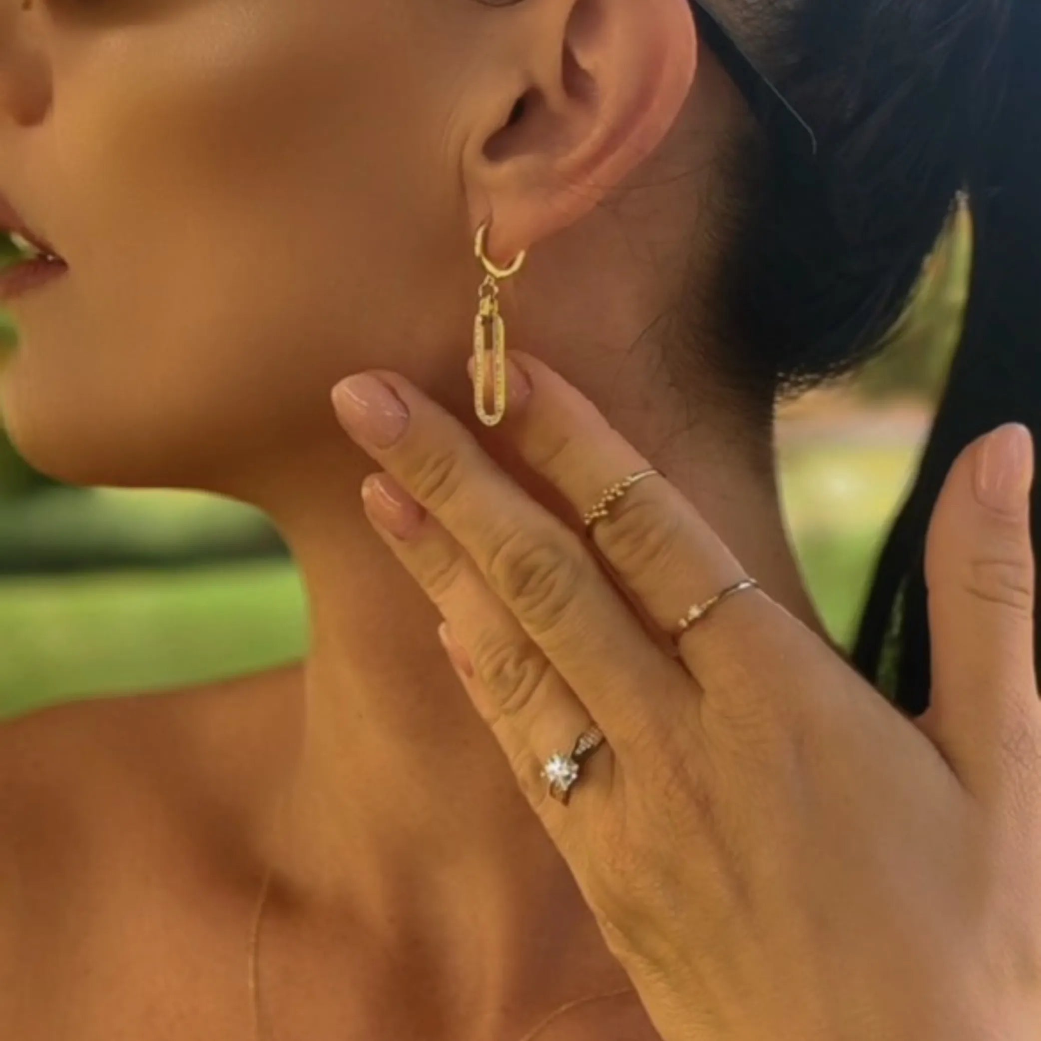 VIVARA | Prsteň zo 14K zlata s líniou zirkónov - livestyle