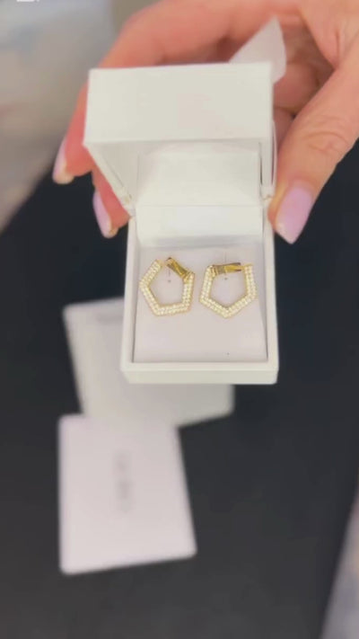 GRACE | Zlaté náušnice obdĺžnikového tvaru so zirkónmi Lifestyle ZUZANA